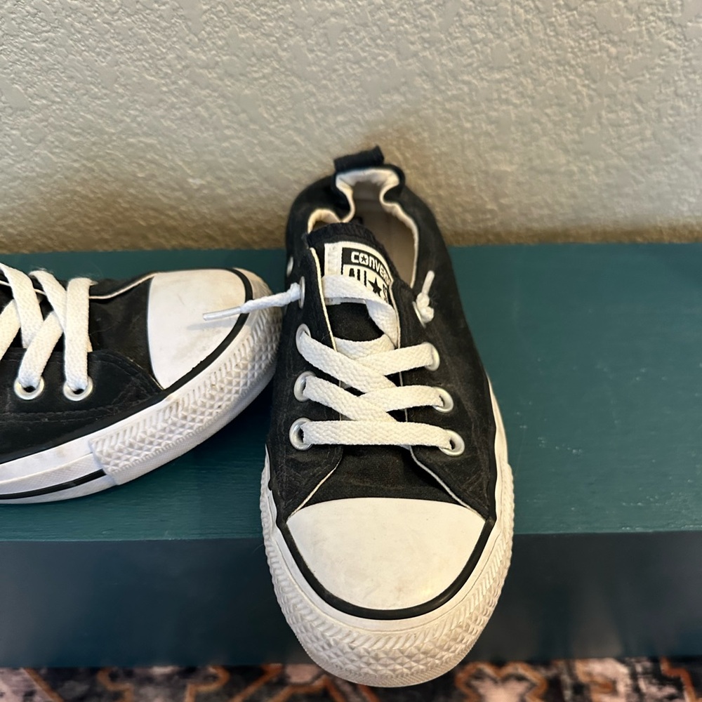 Black Converse slip on